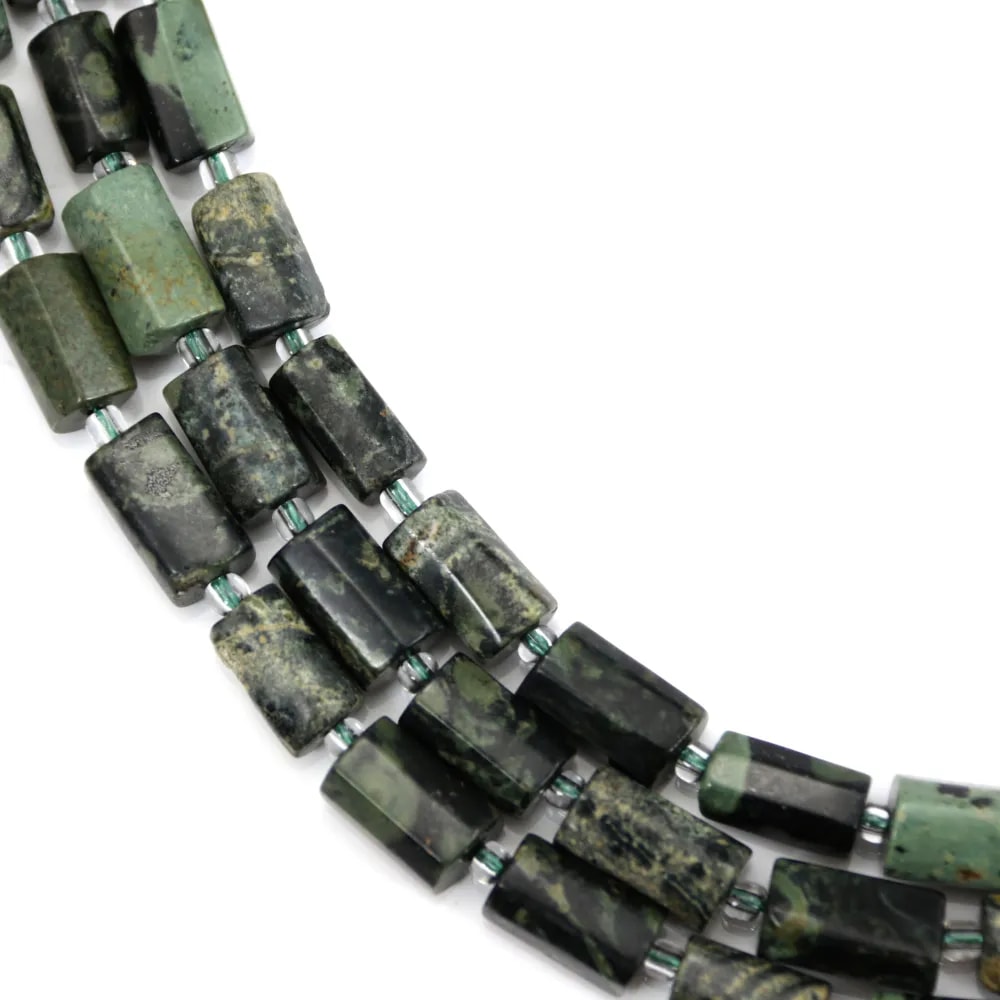 Jaspe Kambaba baroque 7x11mm x 39cm (29pcs)

Kambaba Jasper baroque 7x11mm x 39cm (29pcs)