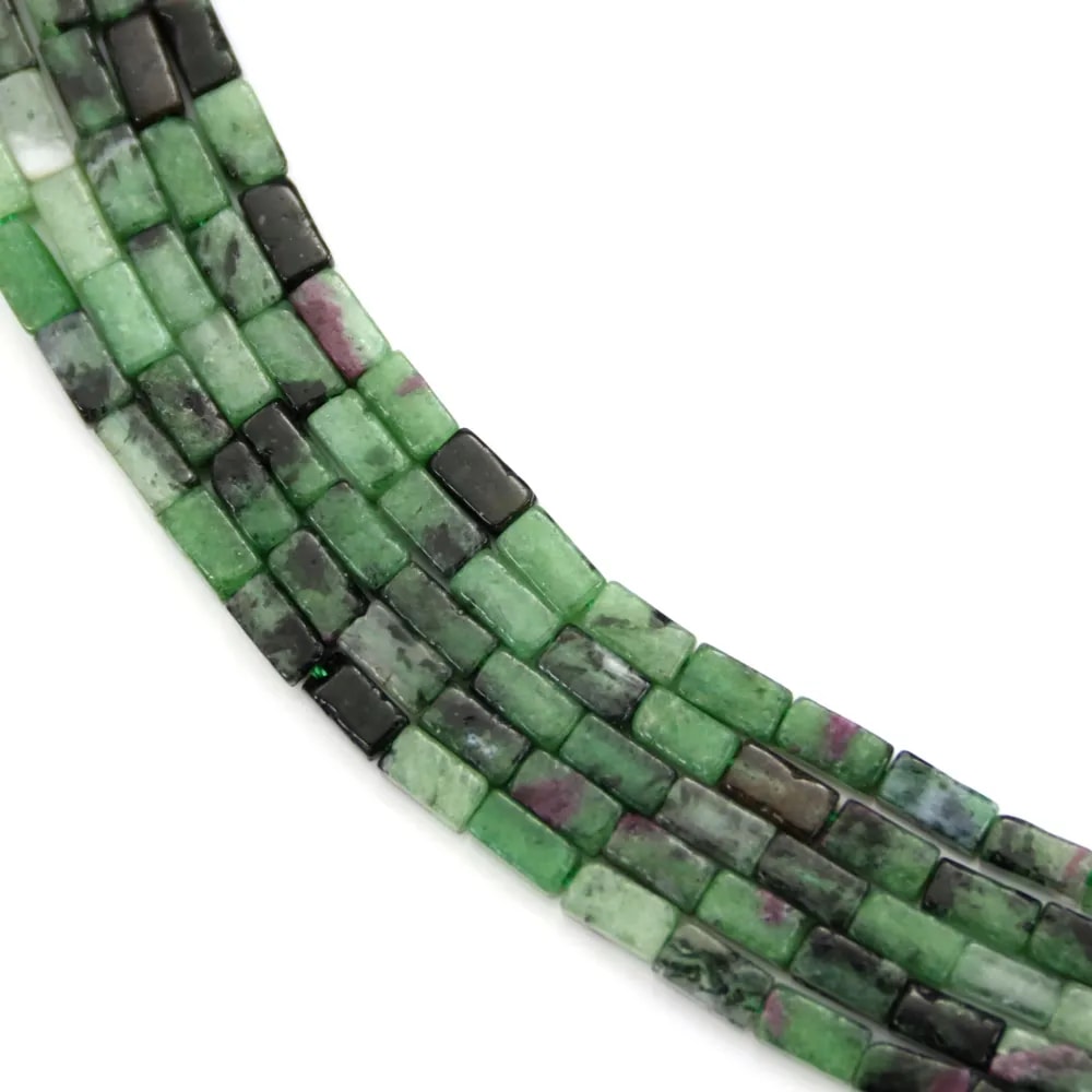 Rubino Zoïsite rettangolare 2x4mm x 39cm