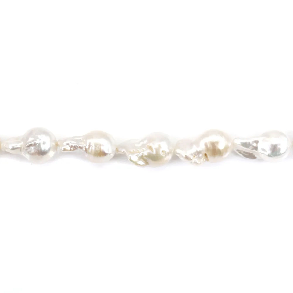 Perle de culture d'eau douce, blanche, baroque 11mm x 40cm