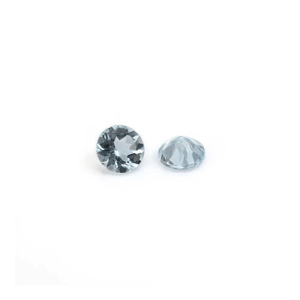 Aguamarina engastada, talla redonda brillante 3-3.5mm x 1 ud.
