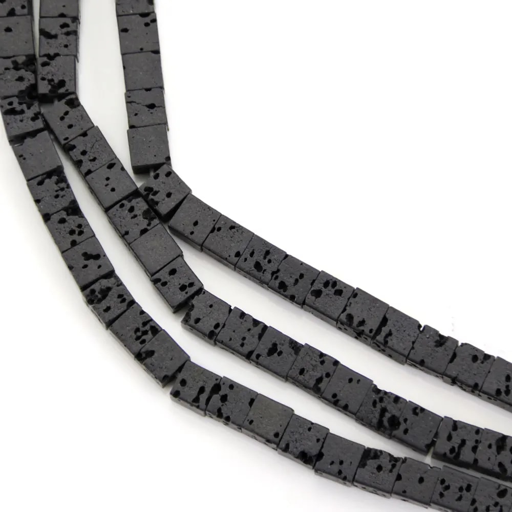 Fil de 38cm de pierres de lave cubes 4mm pour bijoux au style naturel