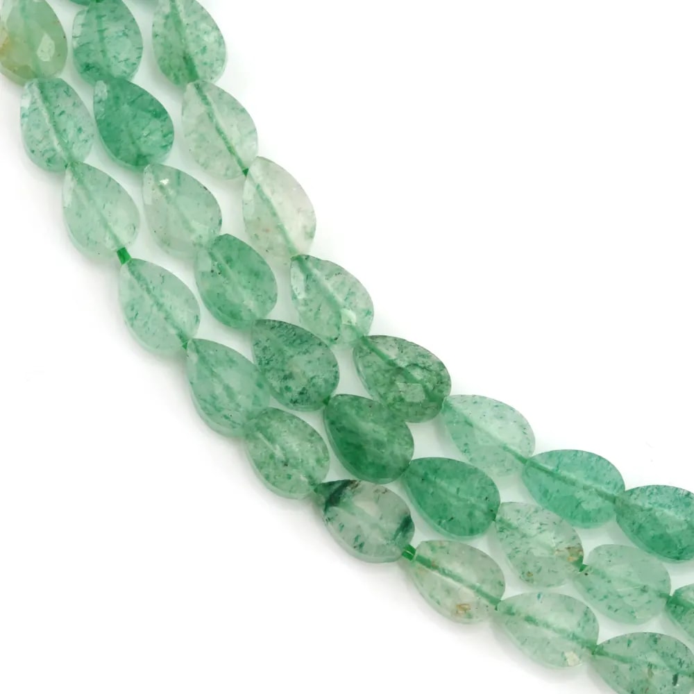 Quartz Aventurine (Fraise verte) goutte facetté 4x6mm x 38cm