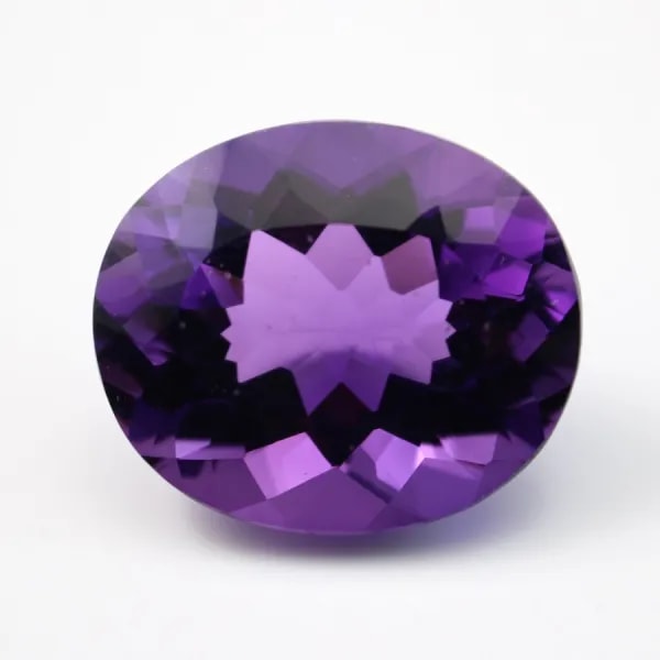 Améthyste Ovale 24.9 x 29.3 mm 60.08CTS