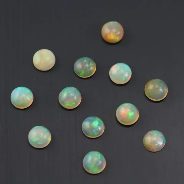 Cabochon opale ethiopian ronde 7mm x 1pc