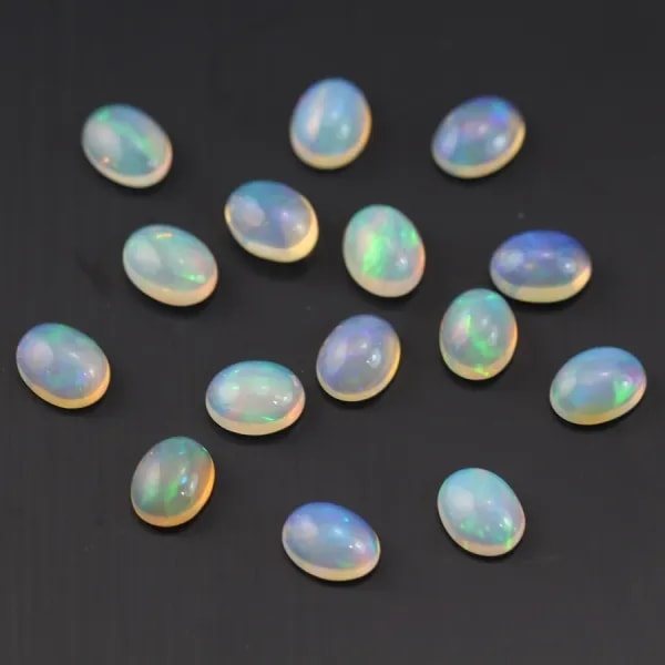 Cabochon opale ethiopian ovale 7x9mm x 1pc