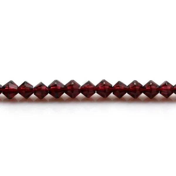 Grenat,en forme de toupie facette 4mm x 39cm