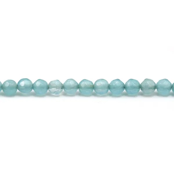 Jade Teinté bleu ciel rond facette 4mm x 40cm
