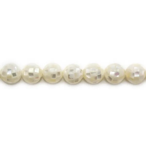 Nacre blanche en boule sur fil 8mm x 40cm
