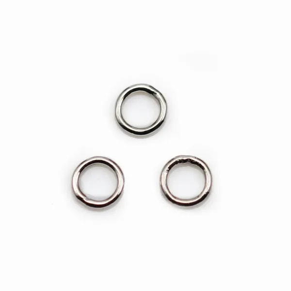 Anneaux rond soudé 5mm en argent 925 rodhié