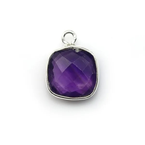 Améthyste coussin facetté sertie sur argent 925 11mm x 1pc