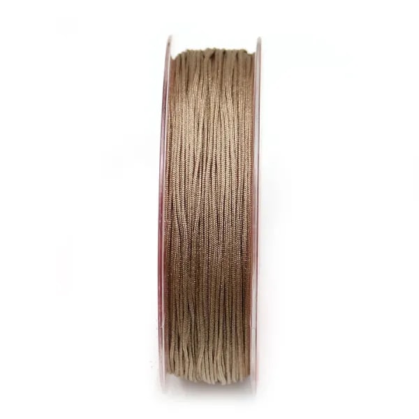 Fil polyester de couleur "café au lait", 0.8mm x 30m