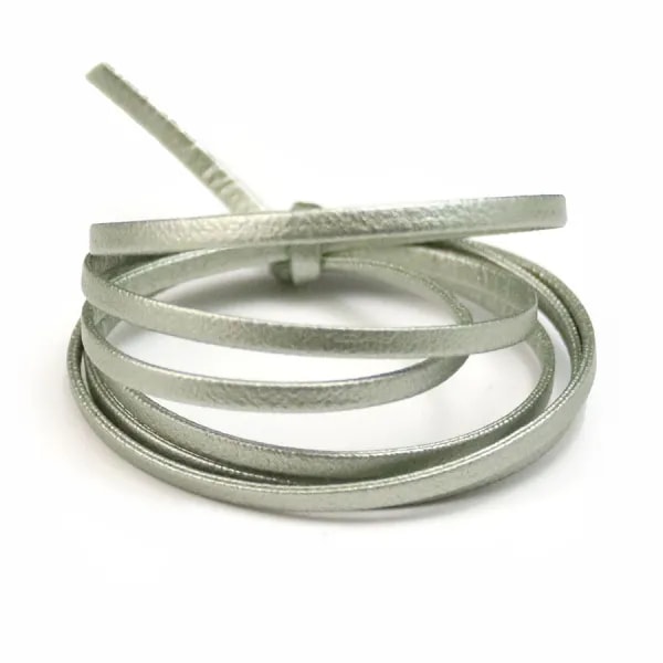 Cuir synthétique, de forme plate, de couleur gris vert, 3mm x 90cm