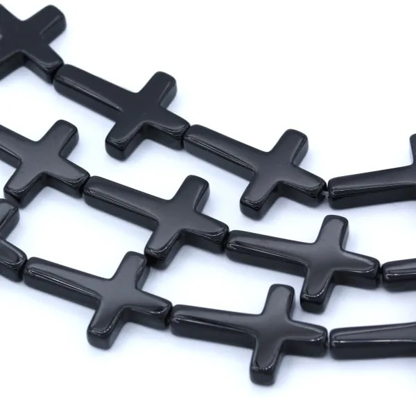 Agate noir croix