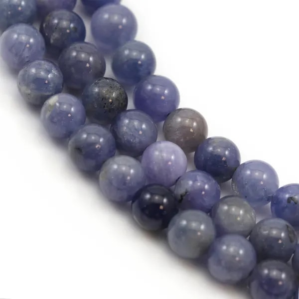 Tanzanite, in the shape of a round, 6-6.5mm x 39cm