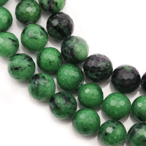 Ruby Zoisite Rond Facette 14mm x 40cm