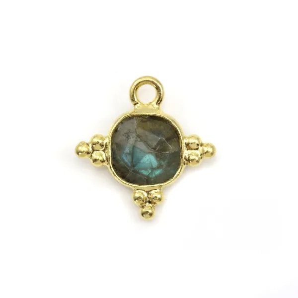 Breloque en Labradorite carrée facettée serti argent 925 doré à l'or fin 7mm x 1pc