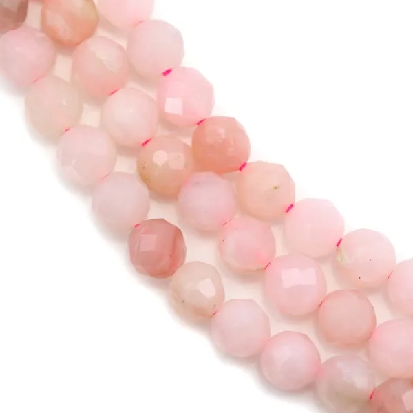 Opale rose, de forme ronde facetté, et de taille 4mm x 40cm