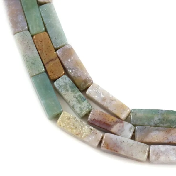 Agate d'Inde, en forme de rectangle 4x13mm x 40cm