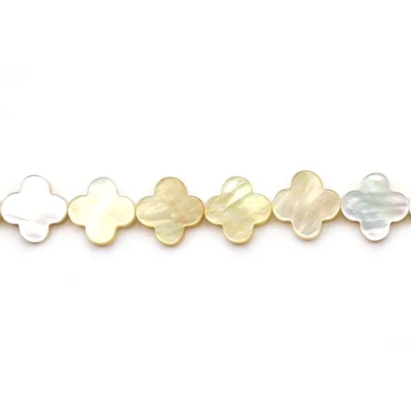 Nacre jaune en forme de trèfle 13mm x 2 st