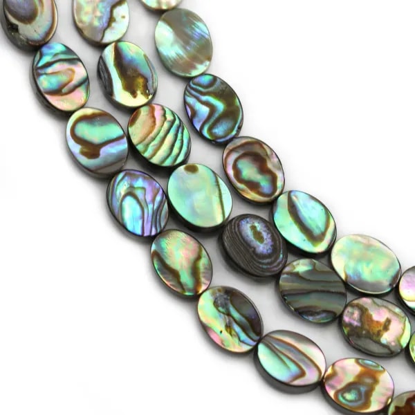 Nacre d'ormeau en ovale sur fil 6x8mm x 40cm