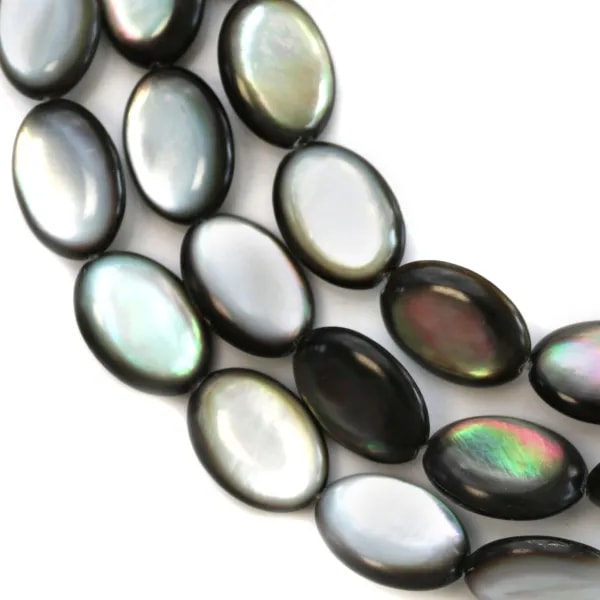 Nacre grise en oval bombé sur fil 12x16mm x 40cm