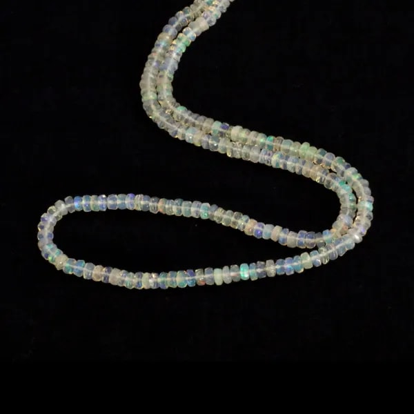 Etíope Opal roundel facetada 3,5-4mm