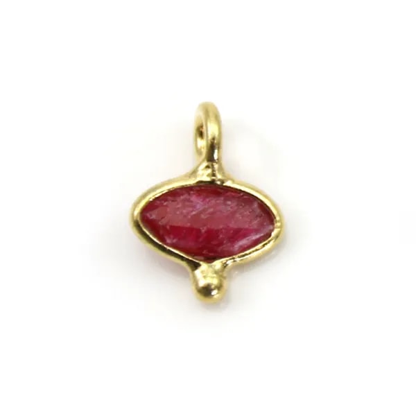 Breloque en Pierre traitée couleur rubis oeil facettée sur argent doré 7x9mm x 1pc