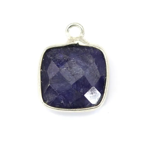 Pierre traitée couleur saphir serti sur argent 925 carré facetté 11mm x 1pc