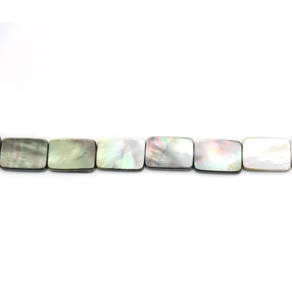 Nacre grise en forme de rectangle sur fil 10x14mm x 40cm