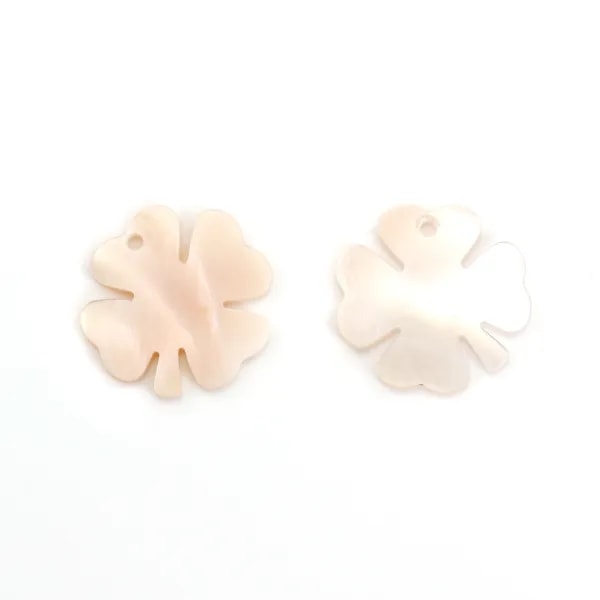 Nacre rose en forme de trèfle à 4 feuilles 13mm x 1pc