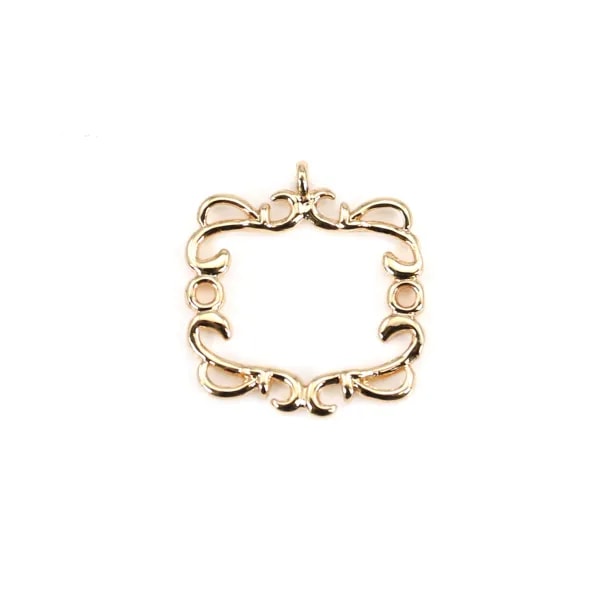 Pendentif ajouré plaqué par "flash" or sur laiton 16x17mm x 4pcs