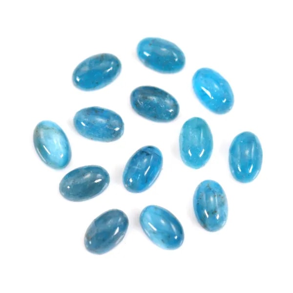 Cabochão oval de apatite 4x6mm x 1 unidade