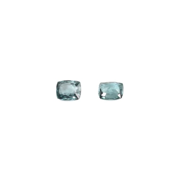 Espinel azul engastado, talla almofada 4x5mm x 1 ud.