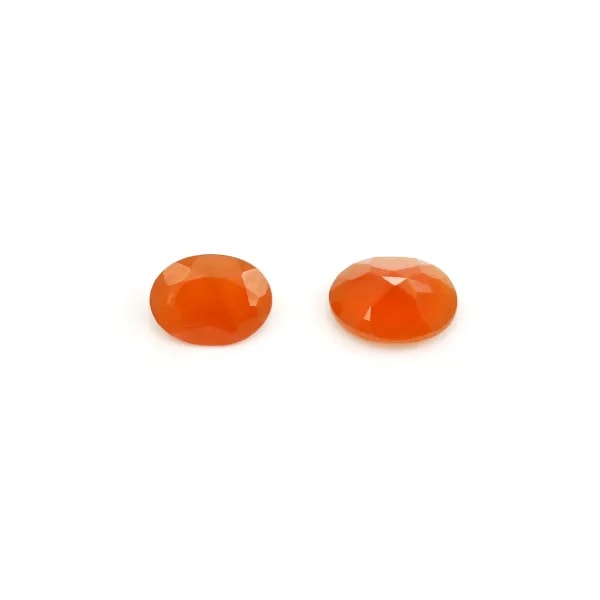 Corniola incastonata, taglio ovale 6x8mm x 1pz