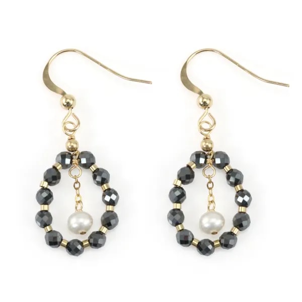 Brincos com enchimento de ouro, Hematite e pérolas de água doce