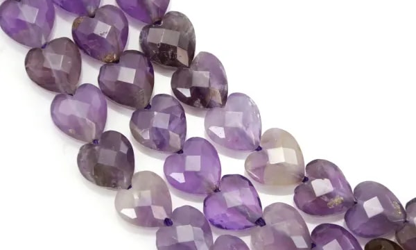 Faceted amethyst heart 8mm x 38cm