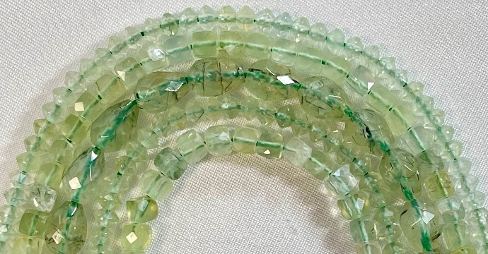 Prehnite: História, origem, composição, virtudes, significado e recarga da pedra