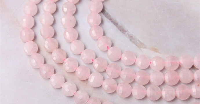 Quartzo Rosa: História, origem, composição, virtudes, significado e recarga da pedra