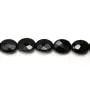 Onyx en forme d'ovale facetté, sur fil, mesurant 8x10mm x 40cm
