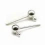 Clous d'oreilles avec finition boule, en métal argenté 4mm x 20pcs
