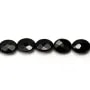 Onyx en forme d'ovale facetté, sur fil, mesurant 8x10mm x 40cm