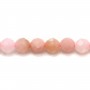 Opale rose, de forme ronde facetté, et de taille 4mm x 40cm