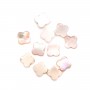 Nacre rose en forme de trèfle 6mm x 4 pcs