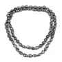 Sautoir en perles d'eau douce bleu foncé de forme ovale, mesurant 8x10mm x 1pc