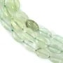 Perla verde em Prehnite Oval 10x14mm